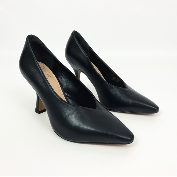 Vince Camuto ✨ Leather Ishani Pumps - Picture 5 of 12